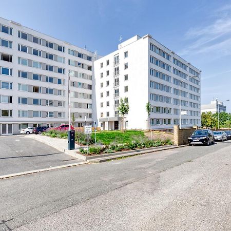 Skyline Prague Apartments Luaran gambar
