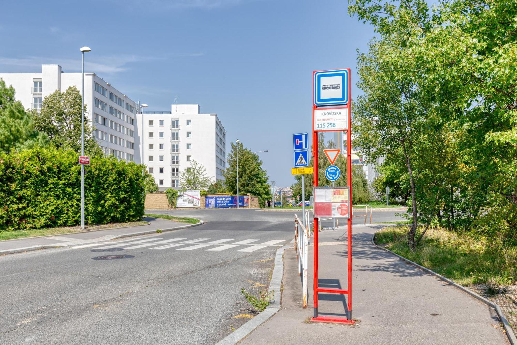 Skyline Prague Apartments Luaran gambar
